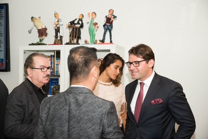 Discover Michael Kodari’s exclusive investor events—seminars, masterclasses, and summits designed to educate, connect, and empower investors.